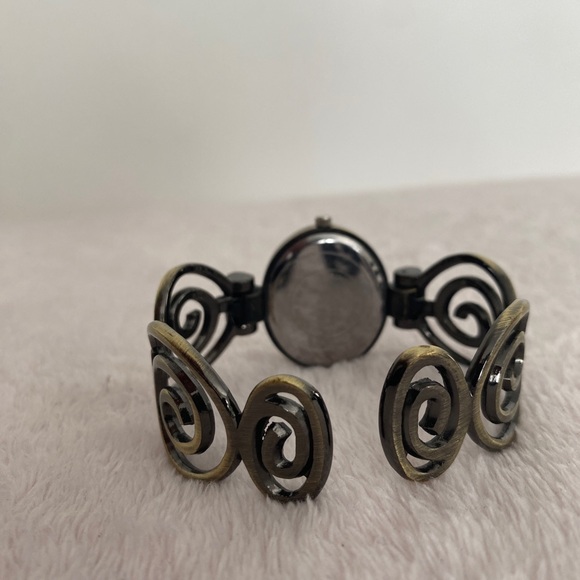 SUISSE WATCH - Picture 3 of 4